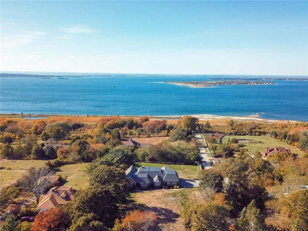 18 Porters Lane Portsmouth, RI 02871